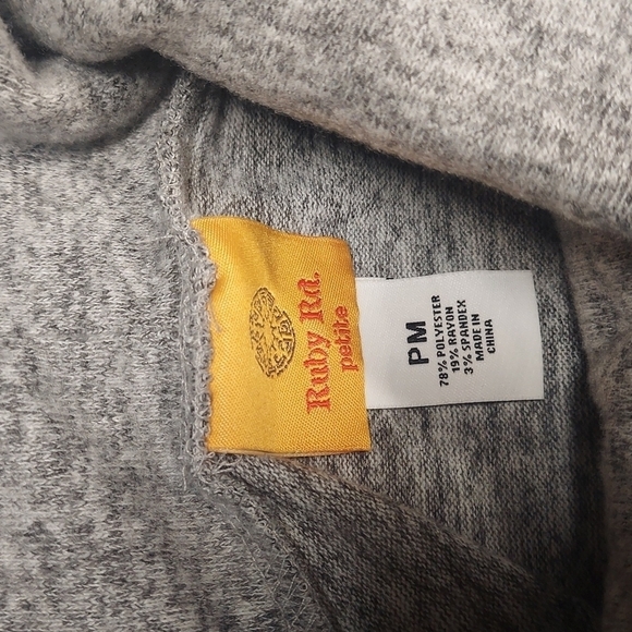 Ruby Rd. Petite Heather Gray Cowl Neck Sweater Size PM - Picture 2 of 13